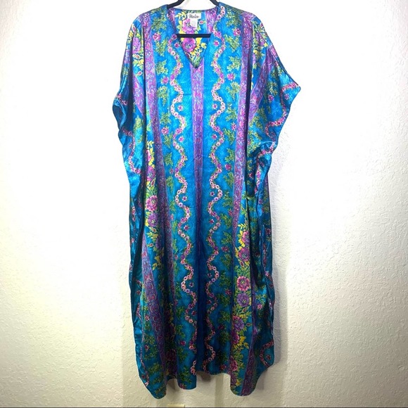 Winlar Dresses & Skirts - WINLAR Vintage Blue Laurel Roses Satin Long Caftan Lounge Dress